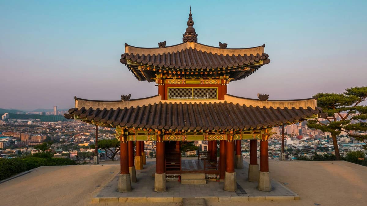 Suwon – Fortress City Wonder